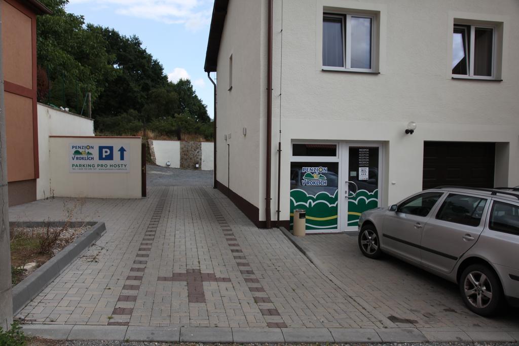 Penzion V Roklich & Apartmens V Roklich Říčany Exterior foto