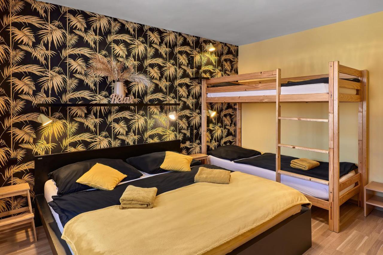 Penzion V Roklich & Apartmens V Roklich Říčany Exterior foto