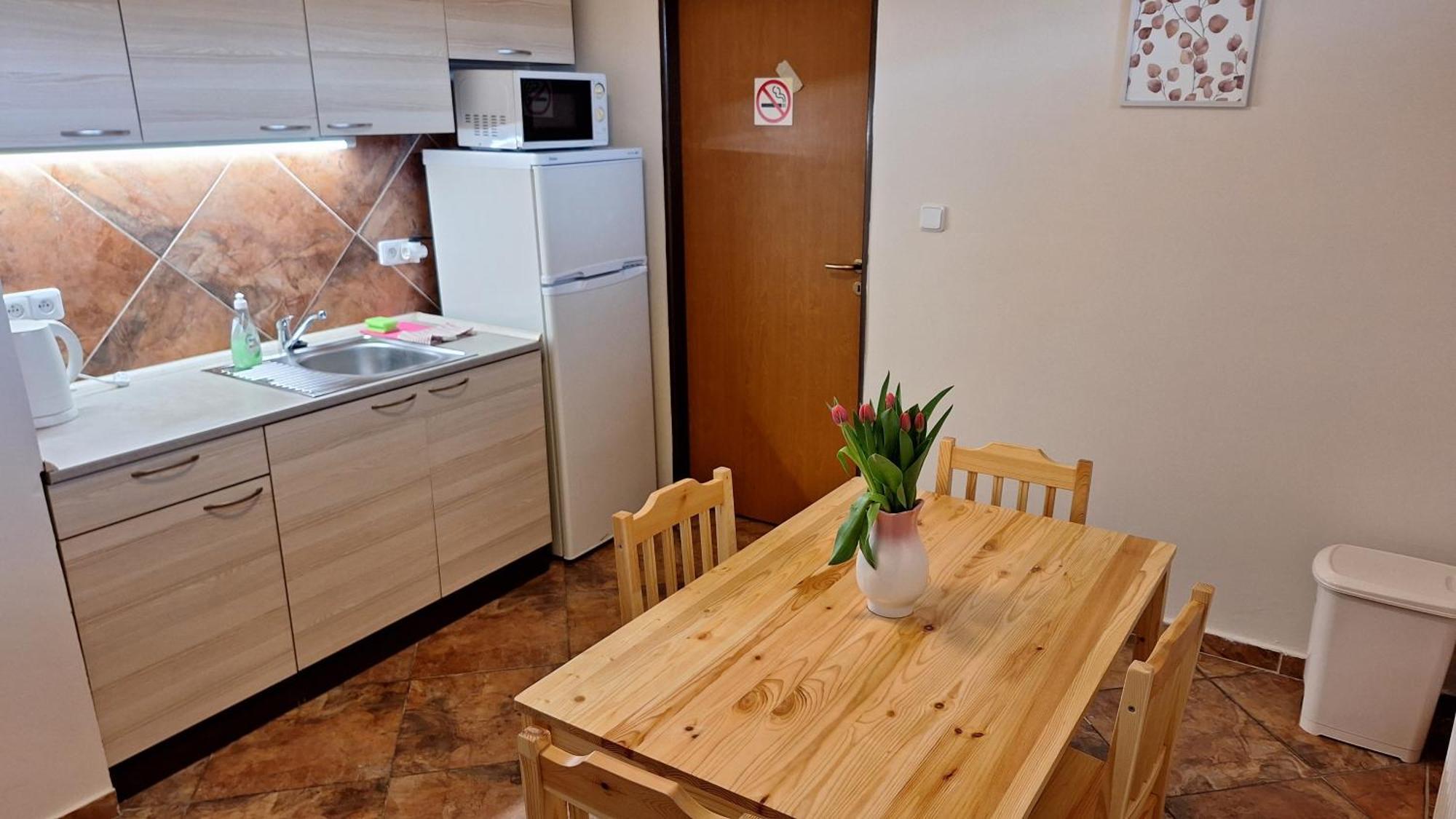 Penzion V Roklich & Apartmens V Roklich Říčany Exterior foto